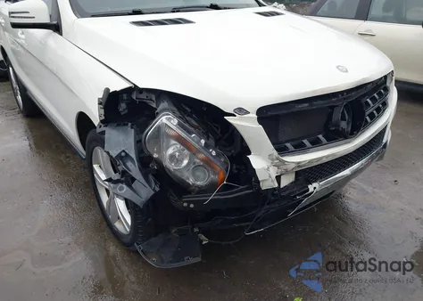 2013 Mercedes-Benz Ml 350 4Matic z USA, uszkodzony, nr VIN 4JGDA5HB5DA220490